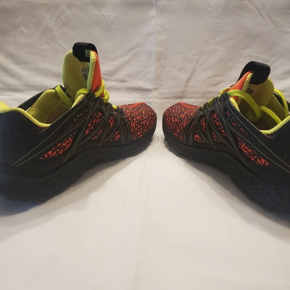 adidas Vigor Bounce Energy Black And Orange Men's Size 4 BY3448